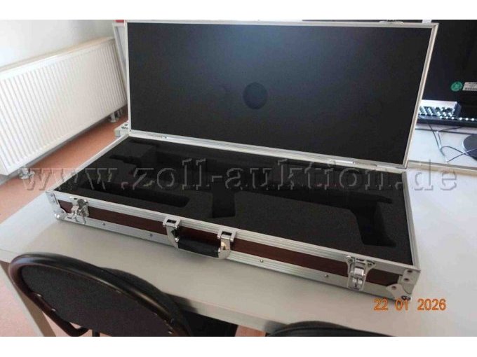 Waffenkoffer geöffnet