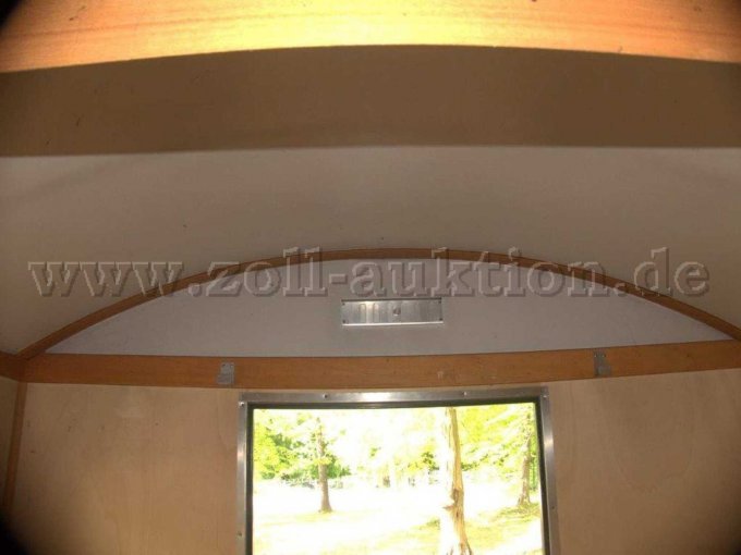 Trennwand oben