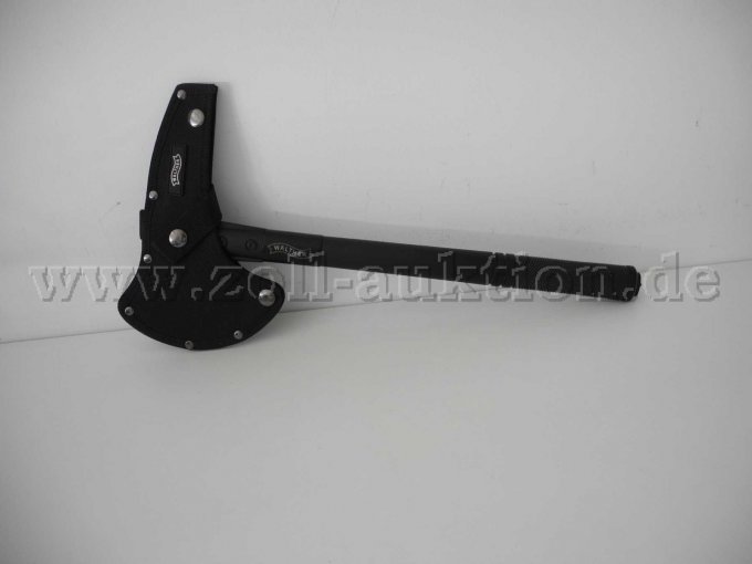 Gesamtansicht Tomahawk in Nylonscheide
