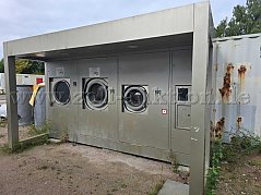 Wasch-Kiosk von vorne