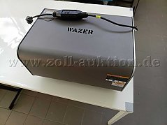 Oberseite der WAZER-Pumpeinheit mit Stromanschluss
