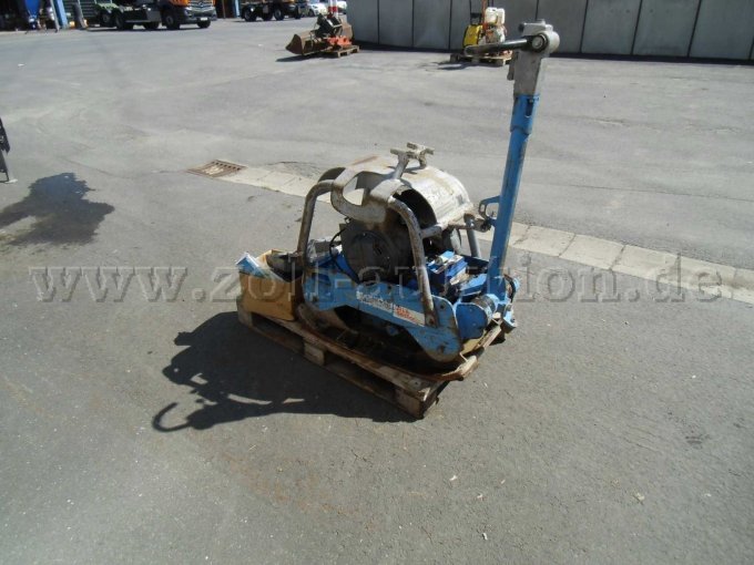 Rüttelplatte Weber CR 5 E linke Seite