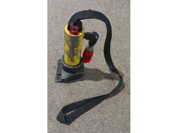 Hydraulikzylinder zur Türöffnung