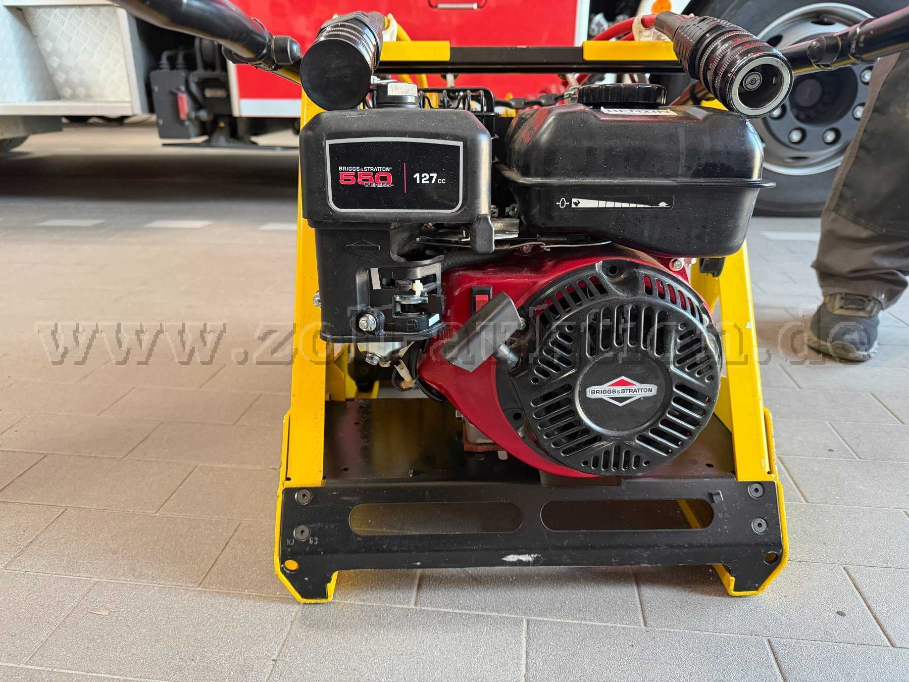 Hydraulisches Rettungsgerät mit Verbrennungsmotor