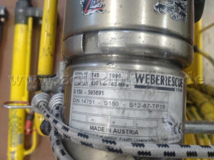 1 Weber-uitrusting: schaar en spreider + reddingscilinder voor de brandweer – foto 5 – kavel bij Zoll-Auktion, Celle