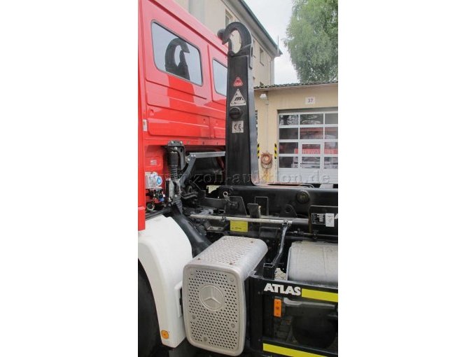 Rückseite Fahrerkabine