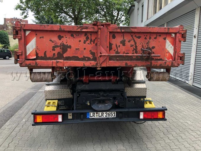Heck mit Abrollcontainer