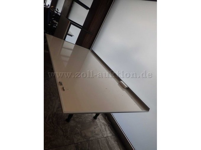 Weißwandtafel
Maße: 220 x 120 cm