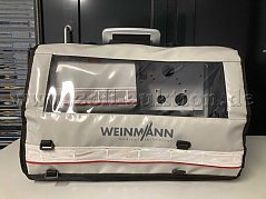 Frontalansicht bei geschlossener Schutztasche