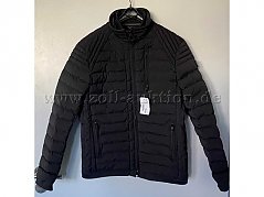 Jacke von vorne