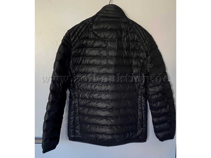 Jacke von hinten