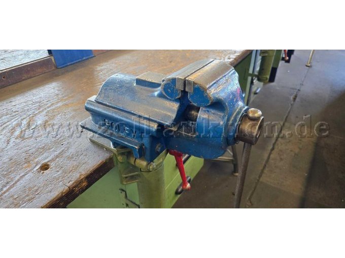 Schraubstock 1