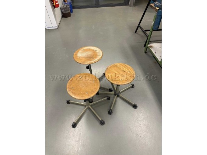 3 Drehhocker, Hersteller unbekannt