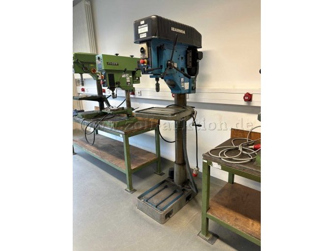 Säulenbohrmaschine, Hersteller Ibarmia AZ-32V
