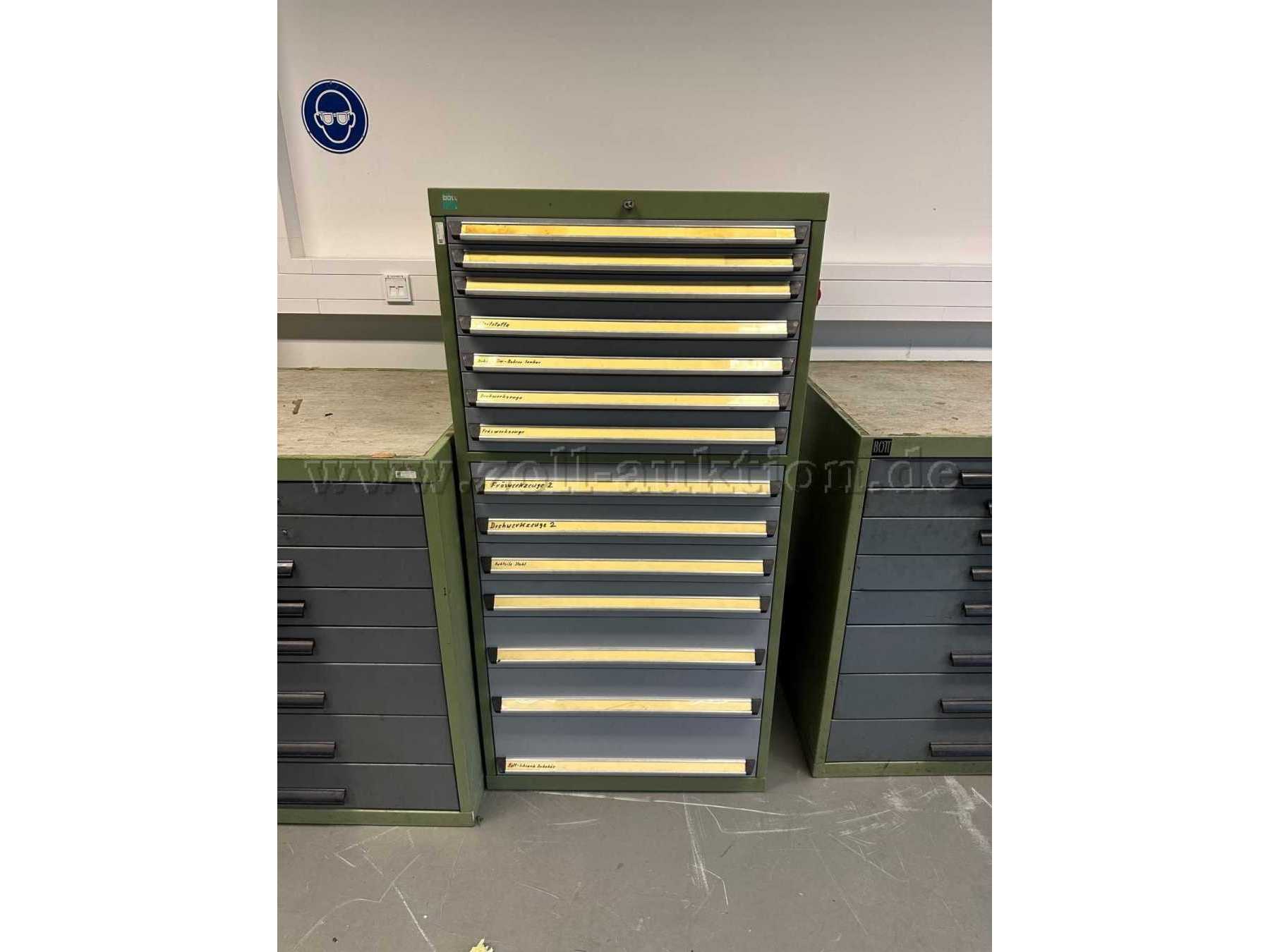 Schubladenschrank mit 14 Schubladen, Hersteller Bott