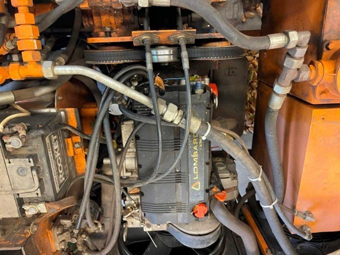1 Werner grootoppervlaktemaaier ASM 125, met opvangbak, niet in werkende staat – foto 8 – kavel bij Zoll-Auktion, Saarbrücken