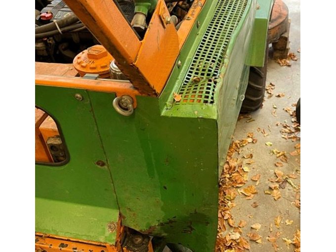 1 Werner grootoppervlaktemaaier ASM 125, met opvangbak, niet in werkende staat – foto 7 – kavel bij Zoll-Auktion, Saarbrücken