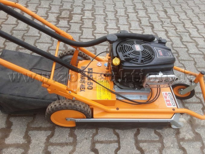 Wildkrautbürste seitlich