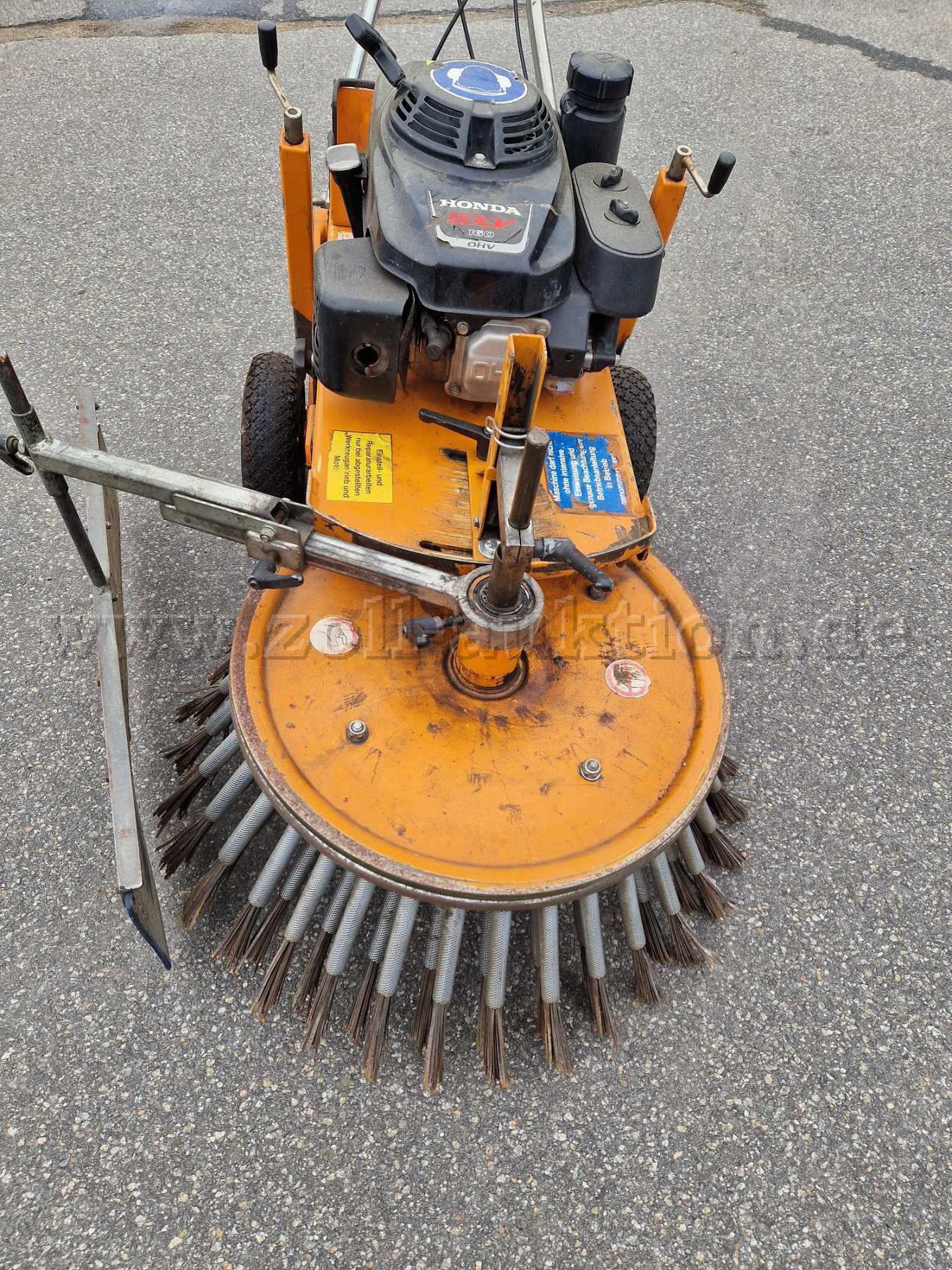 1 Wildkrautmaschine Michaelis KM SV 12V