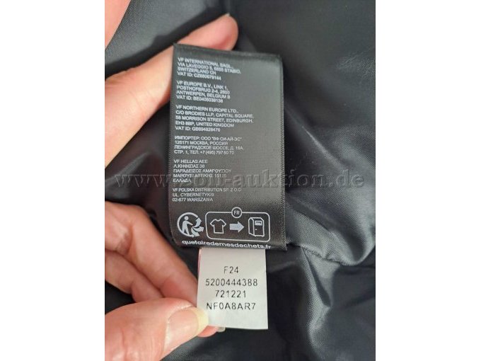 Detailansich der Herstellerinformationen