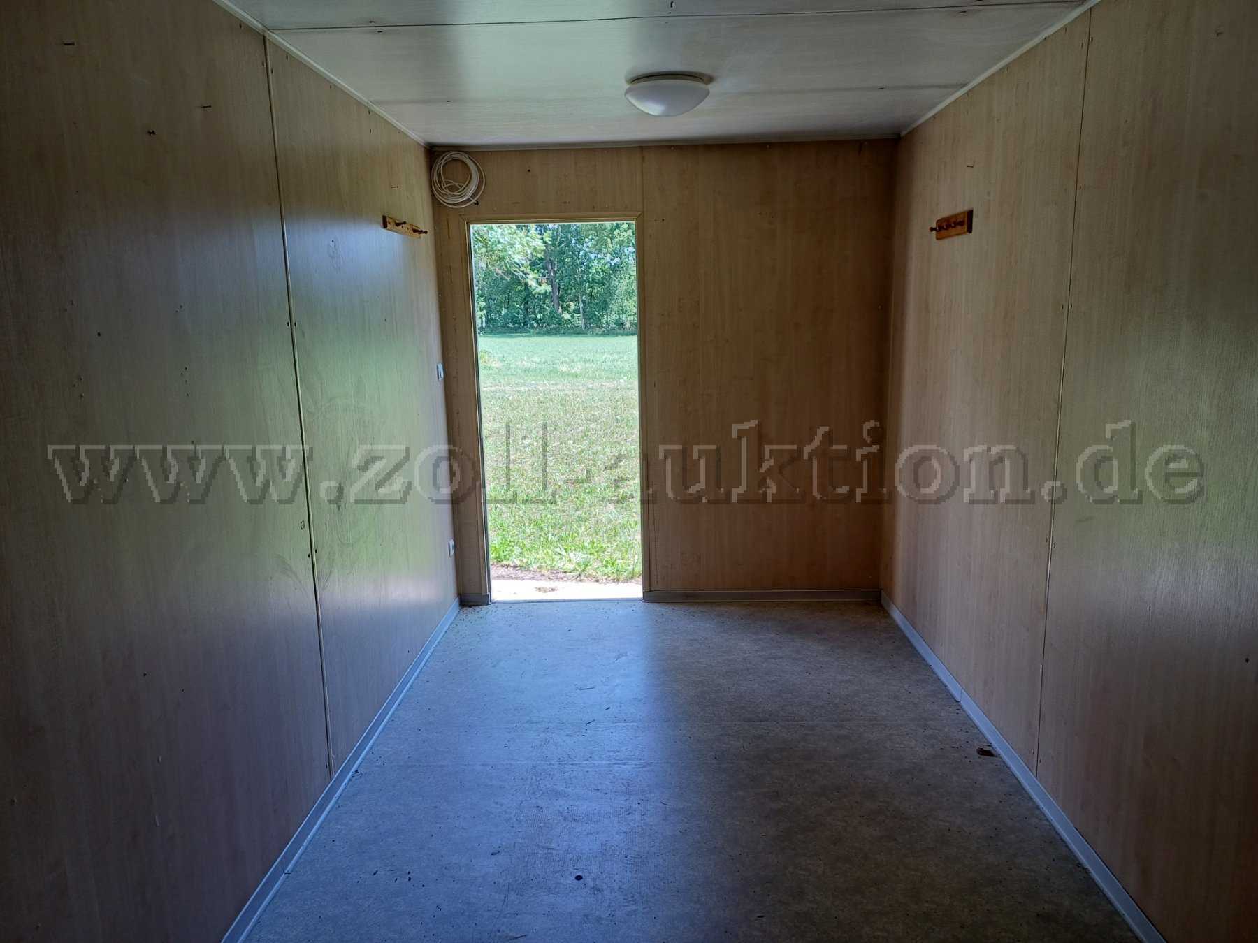 Ansicht vom Fenster nach vorne