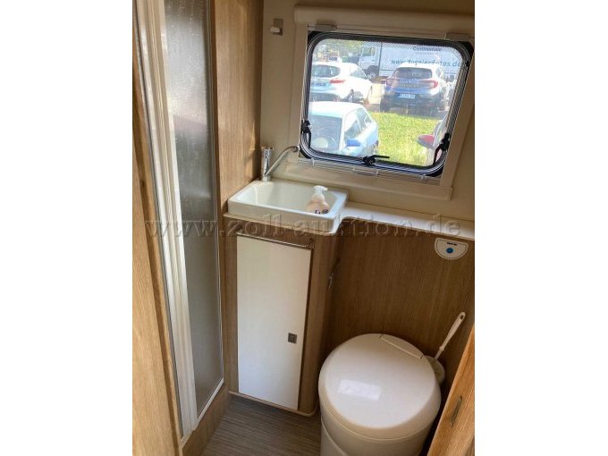 1 Wohnmobil Fiat Ducato, Rimor – foto 14 – kavel bij Zoll-Auktion, Meißen