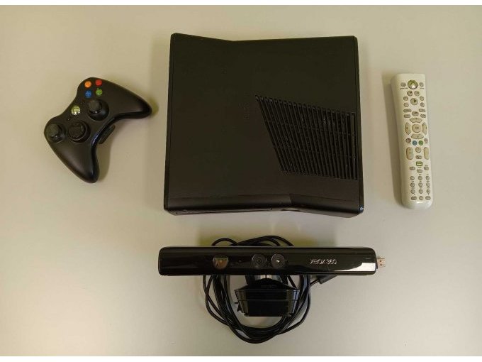 xBox360s mit Zubehör