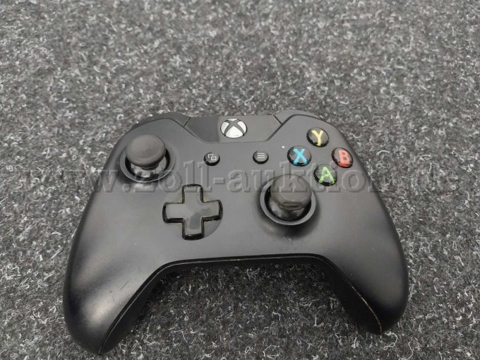 Controller, schwarz