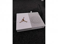 X-Box One S