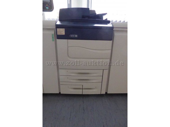 Drucker Basissystem mit Druckwerk und Kopiereinheit mit Vorlageneinzug.