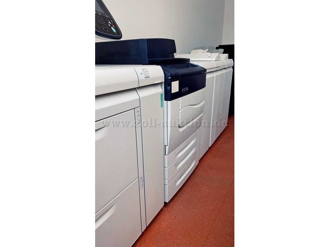 Ansicht Gesamtsystem seitlich.