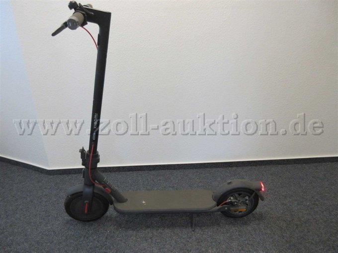 Xiaomi E-Scooter Ansicht links