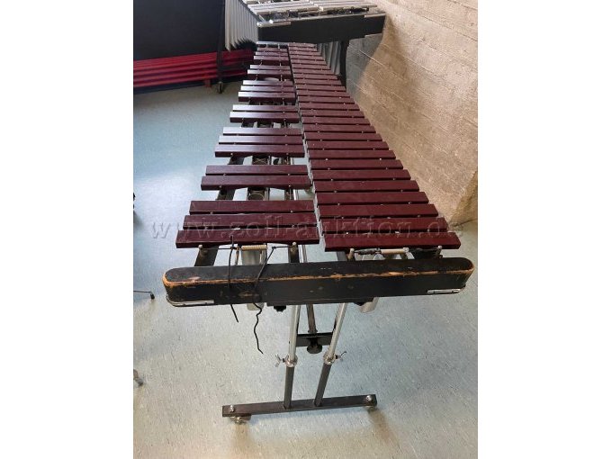 Xylophon RXC/G 3050/V Ansicht seitlich mit Schäden