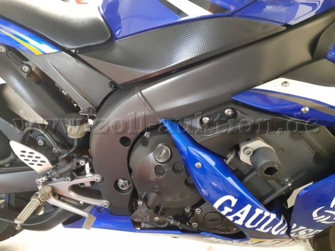 Yamaha YZF-R1, Motor
