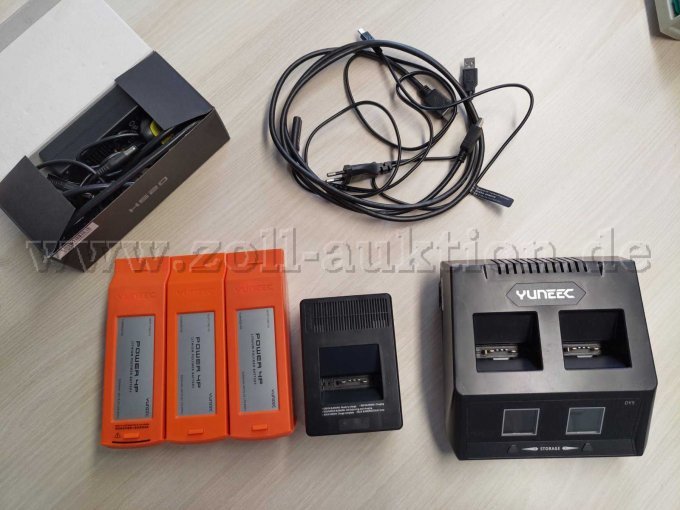 Akkus Ladegeräte Stromversorgungskabel und HDMI-Kabel