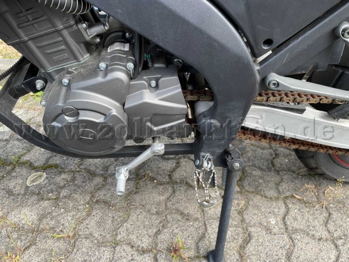 Motorrad seitlich