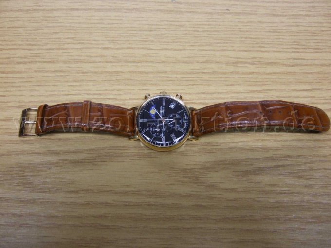 Zeppelin Uhr Gesamtansicht