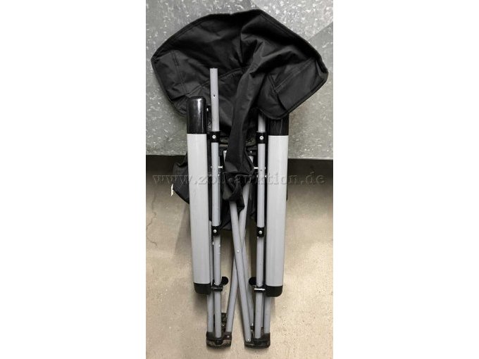 Campingstuhl trend line, zusammengeklappt