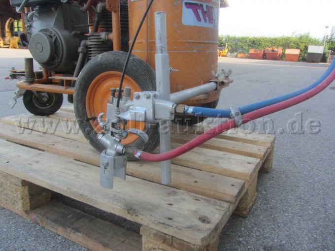 Zindel Straßen-Markiermaschine, Ansicht Spritzpistole