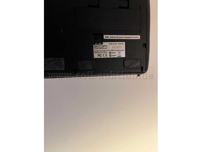 Zoom Multiefektgerät unten