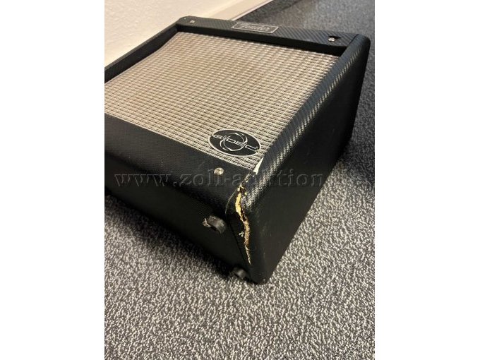 Beschädigung Fender Box