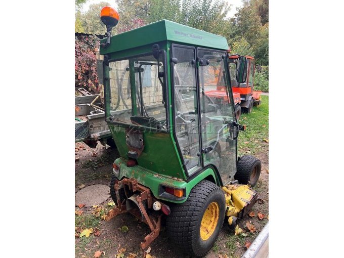 1 Zugmaschine Ackerschlepper John Deere Typ 455 (Bastlerfahrzeug) – foto 2 – kavel bij Zoll-Auktion, Fürth