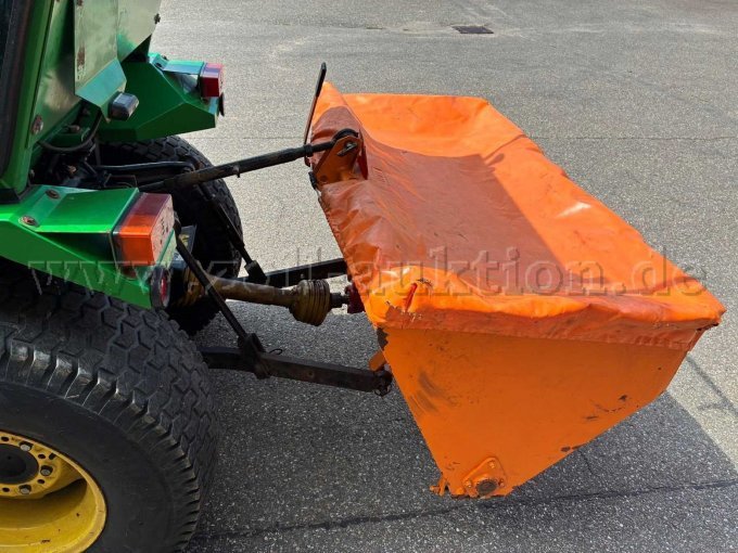 1 Zugmaschine Geräteträger John Deere 855 – foto 12 – kavel bij Zoll-Auktion, Kirchzarten