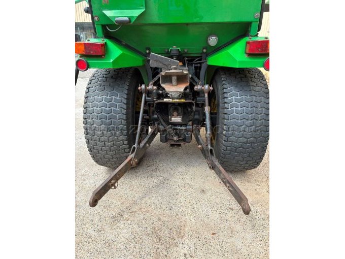 1 Zugmaschine Geräteträger John Deere 855 – foto 5 – kavel bij Zoll-Auktion, Kirchzarten