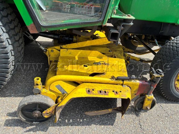 1 Zugmaschine Geräteträger John Deere 855 – foto 16 – kavel bij Zoll-Auktion, Kirchzarten