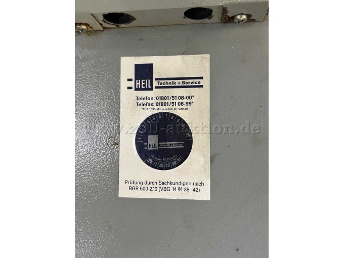 TÜV-Plakette