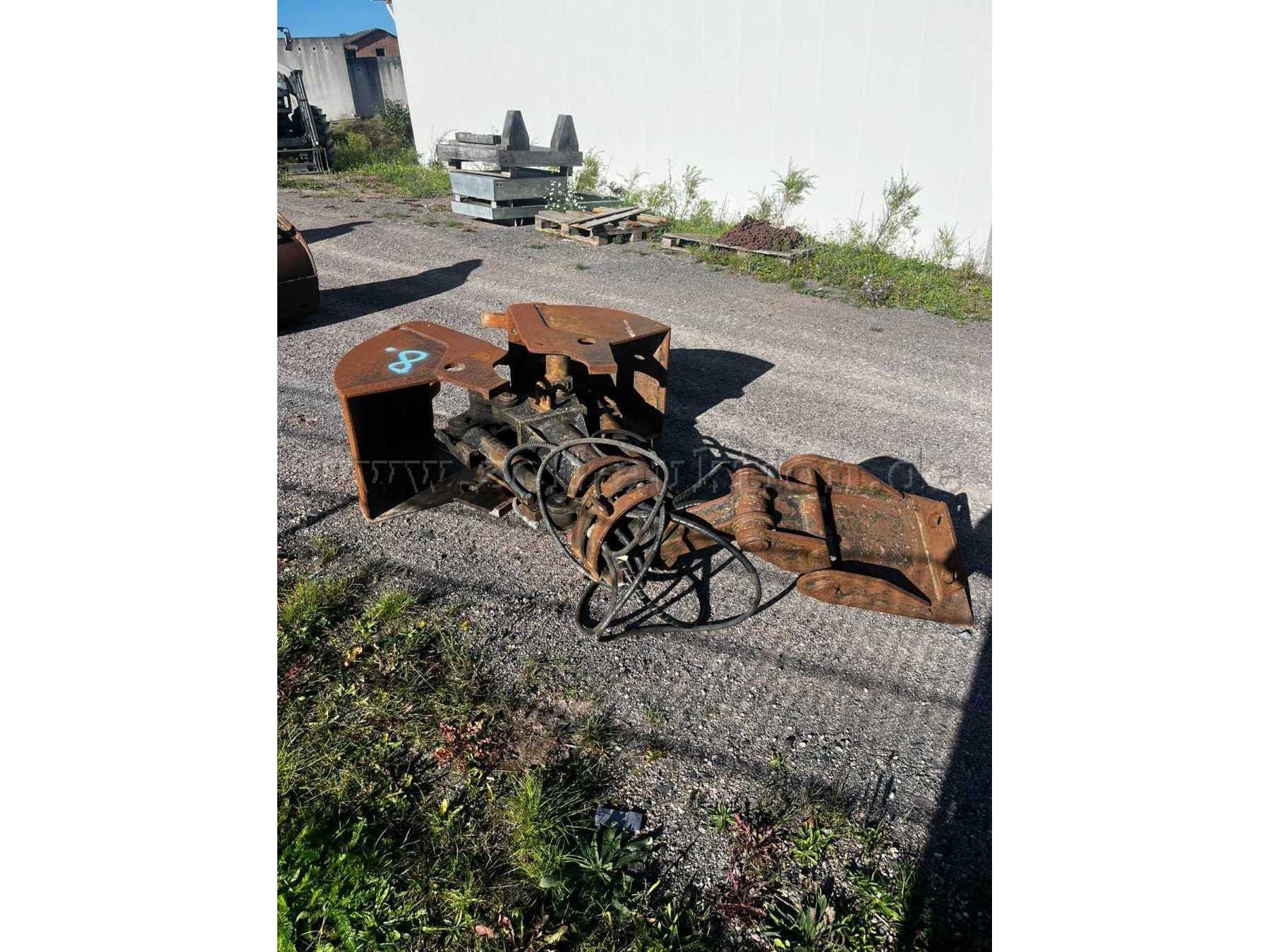 Zweischalengreifer Rückansicht