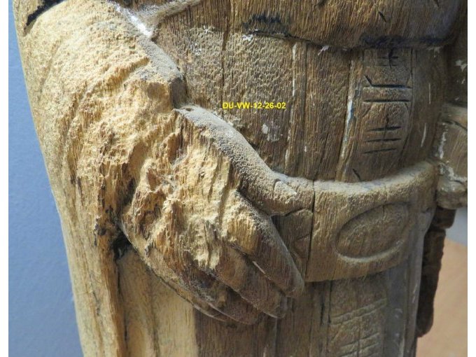Schaden im Bereich der rechten Hand