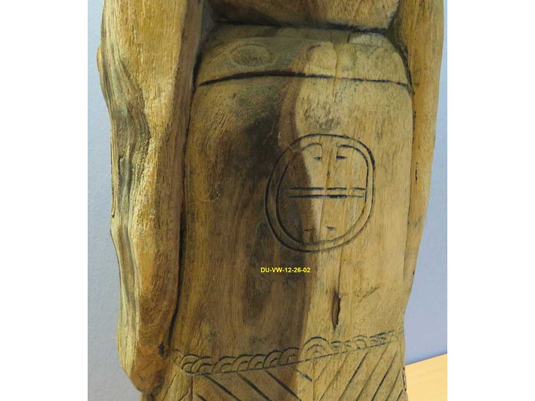 Ansicht Detail mit möglicher Signatur des Künstlers (nicht gesichert)