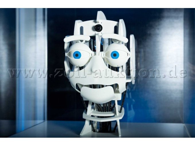 Felix the Robot, Nahaufnahme_